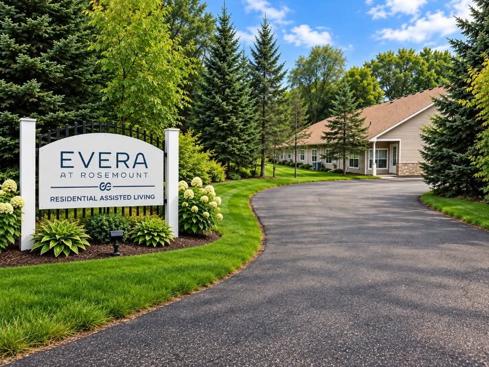 Evera at Rosemount residential assisted living entrance sign